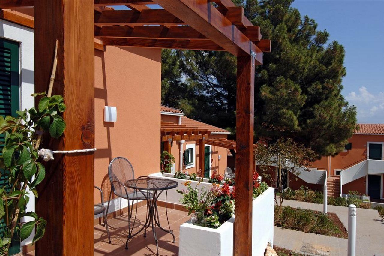 Maistra Select Koversada Naturist Apartments Vrsar Exterior photo